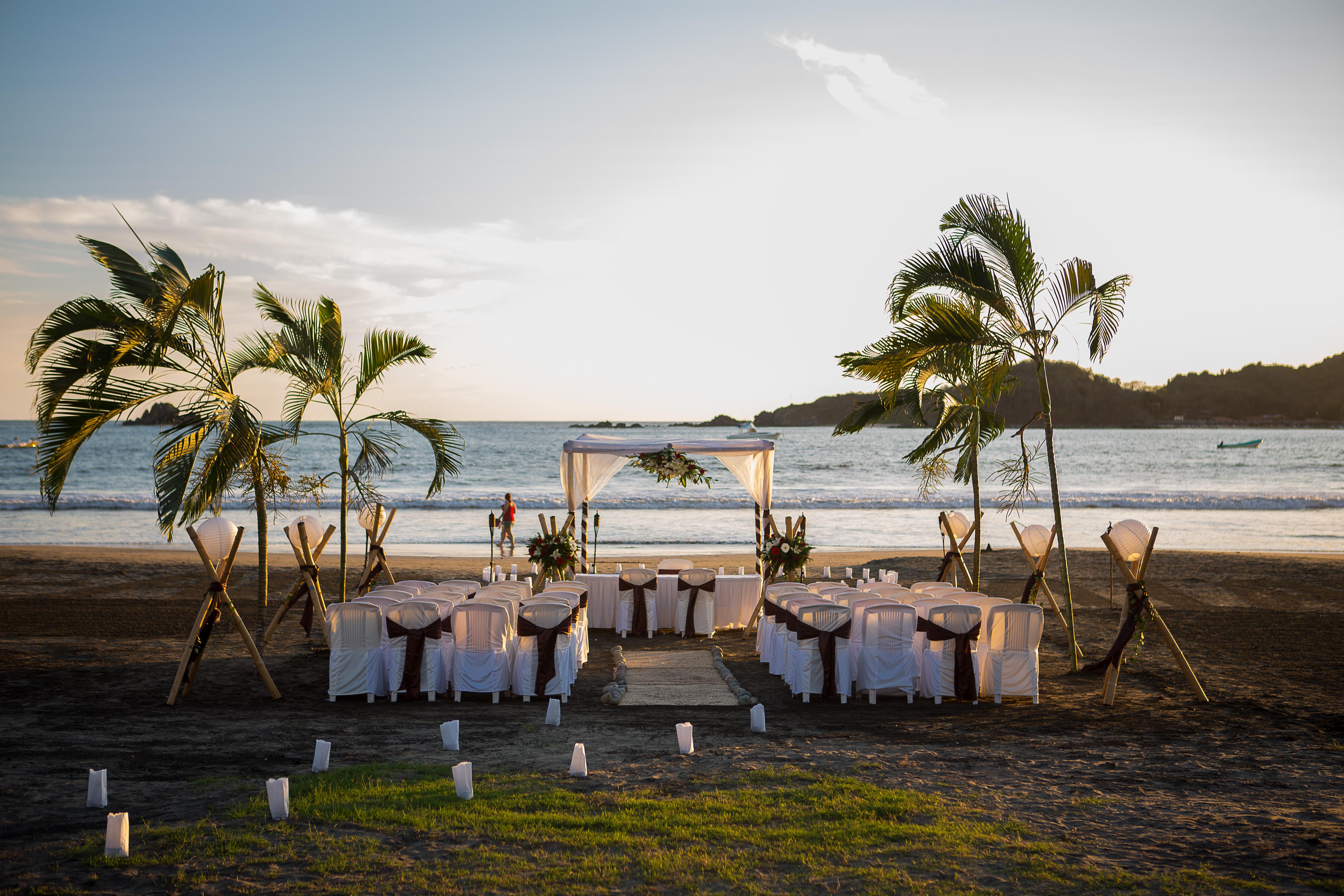 Qualton Club Ixtapa All Inclusive Exterior photo